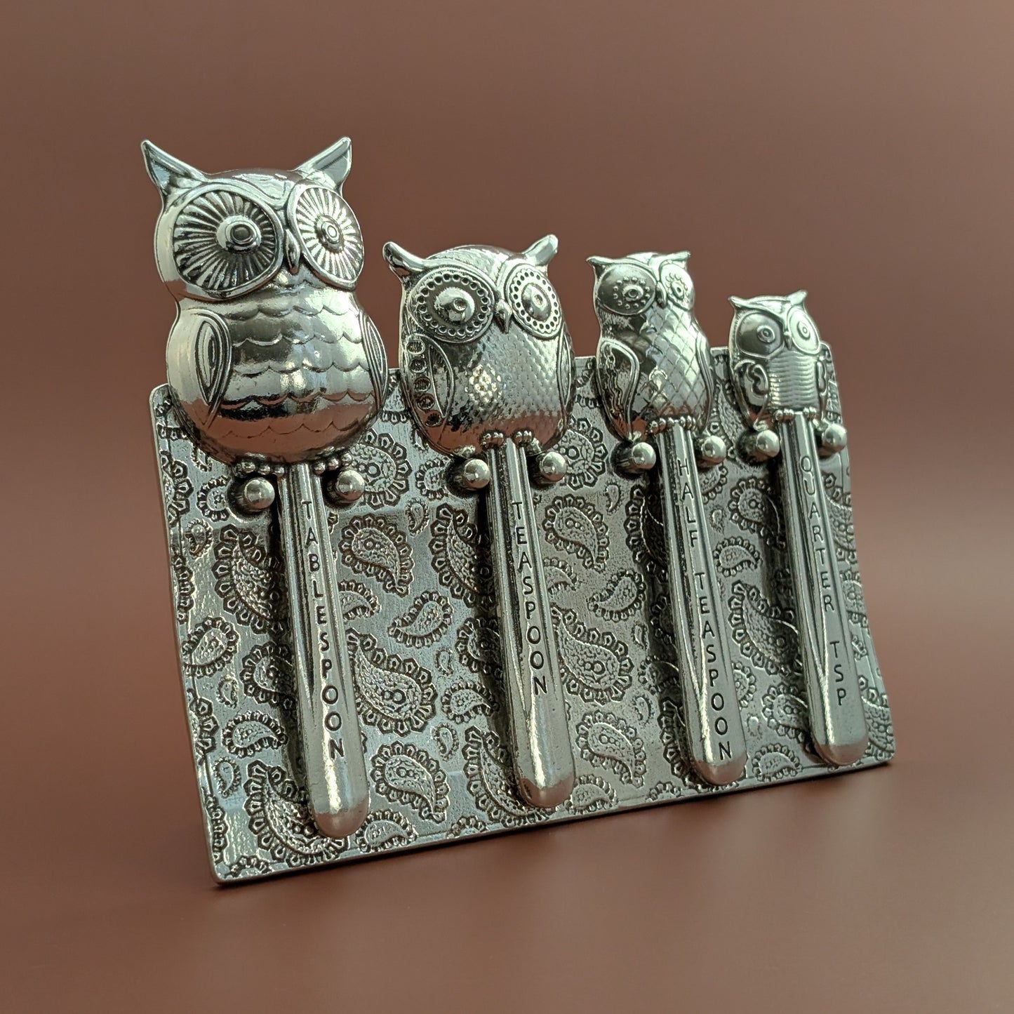 Owl Measuring Spoons with Display Stand